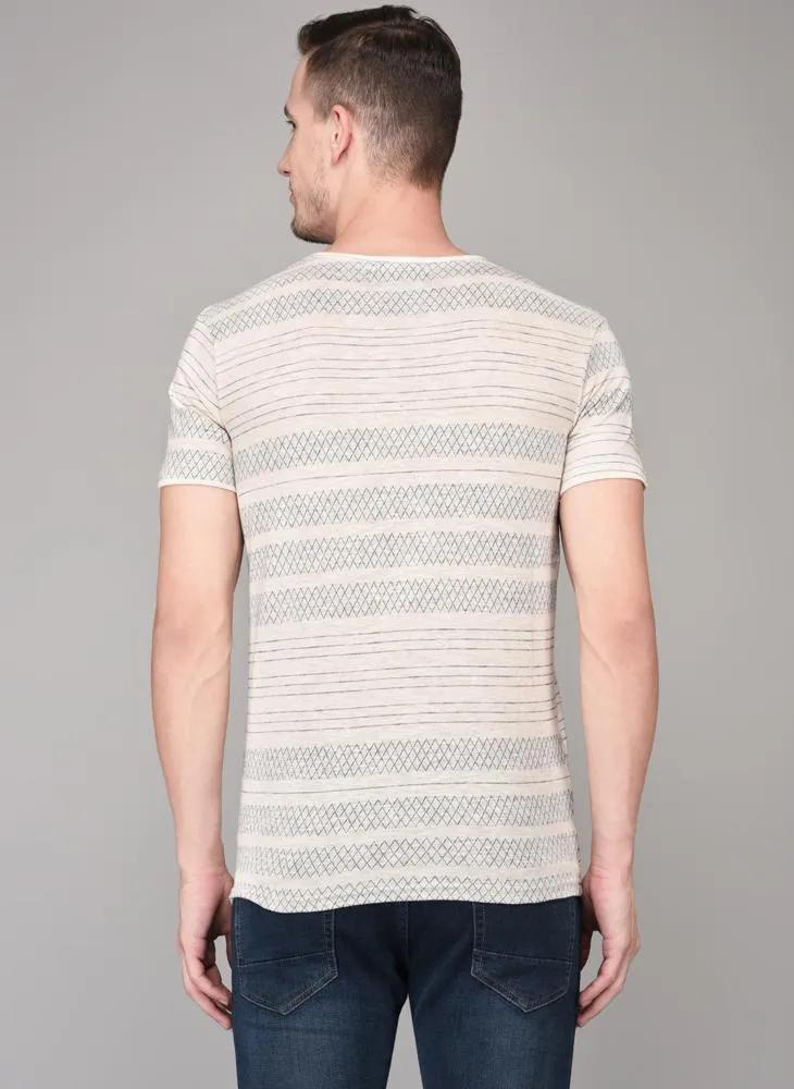 Grey Criss-Cross Pattern Round Neck T-shirt