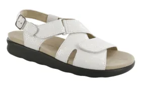 Huggy Cross Strap Sandal Vanilla