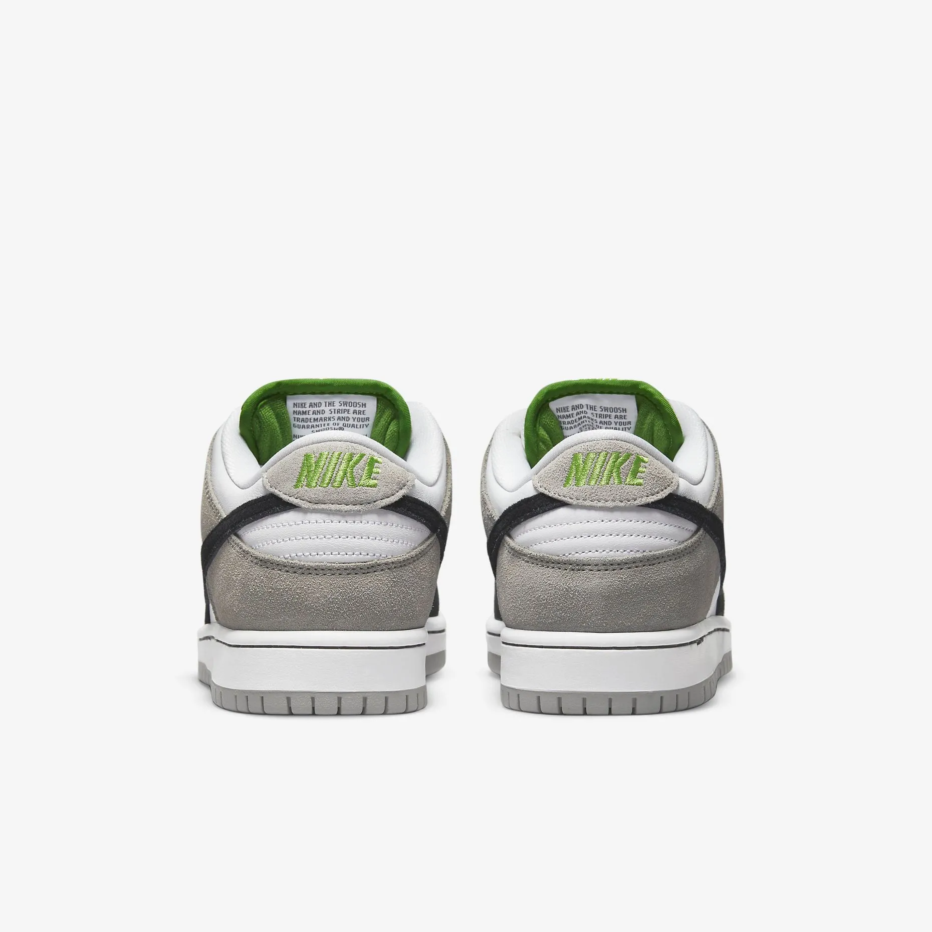 Nike SB Dunk Low Chlorophyll