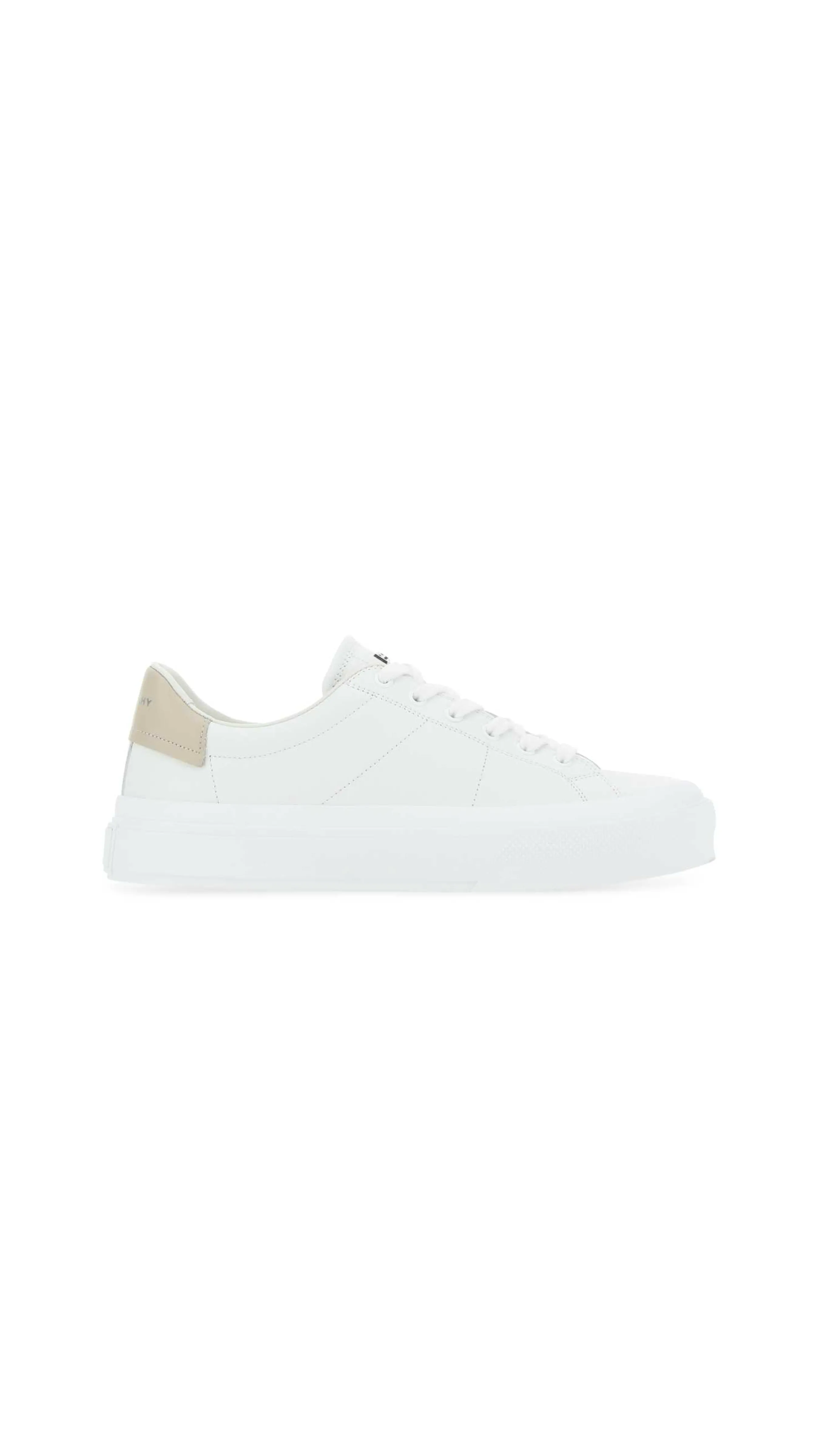 Sneakers In Two Tone - White/Beige