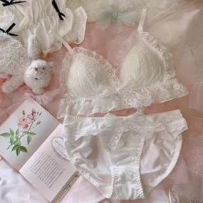 White Lace 2-piece Ruffle Lolita Nymphet Lingerie Set